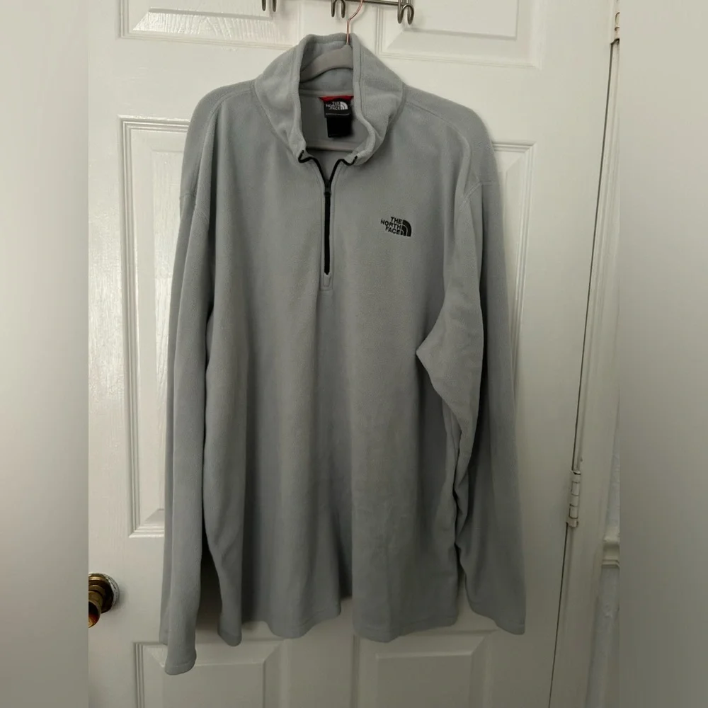 The North Face Light Gray Quarter-Zip Fleece Pullover